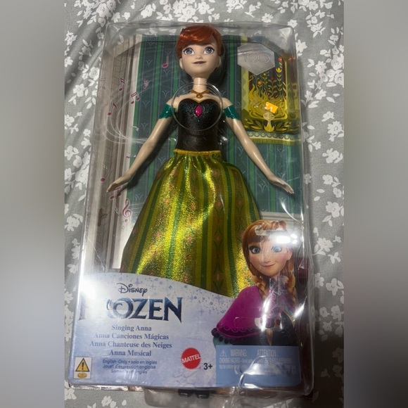 New Mattel Disney Frozen Singing Anna Doll. - Picture 3 of 5